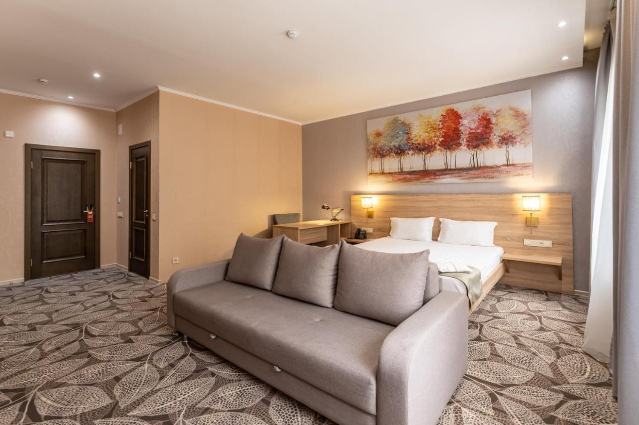 Renion Park Hotel Almaty Esterno foto